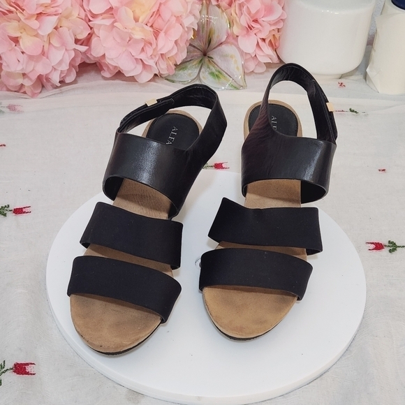 Alfani Wedge Heeled Open Toe Sandals Size 11M - Picture 1 of 11